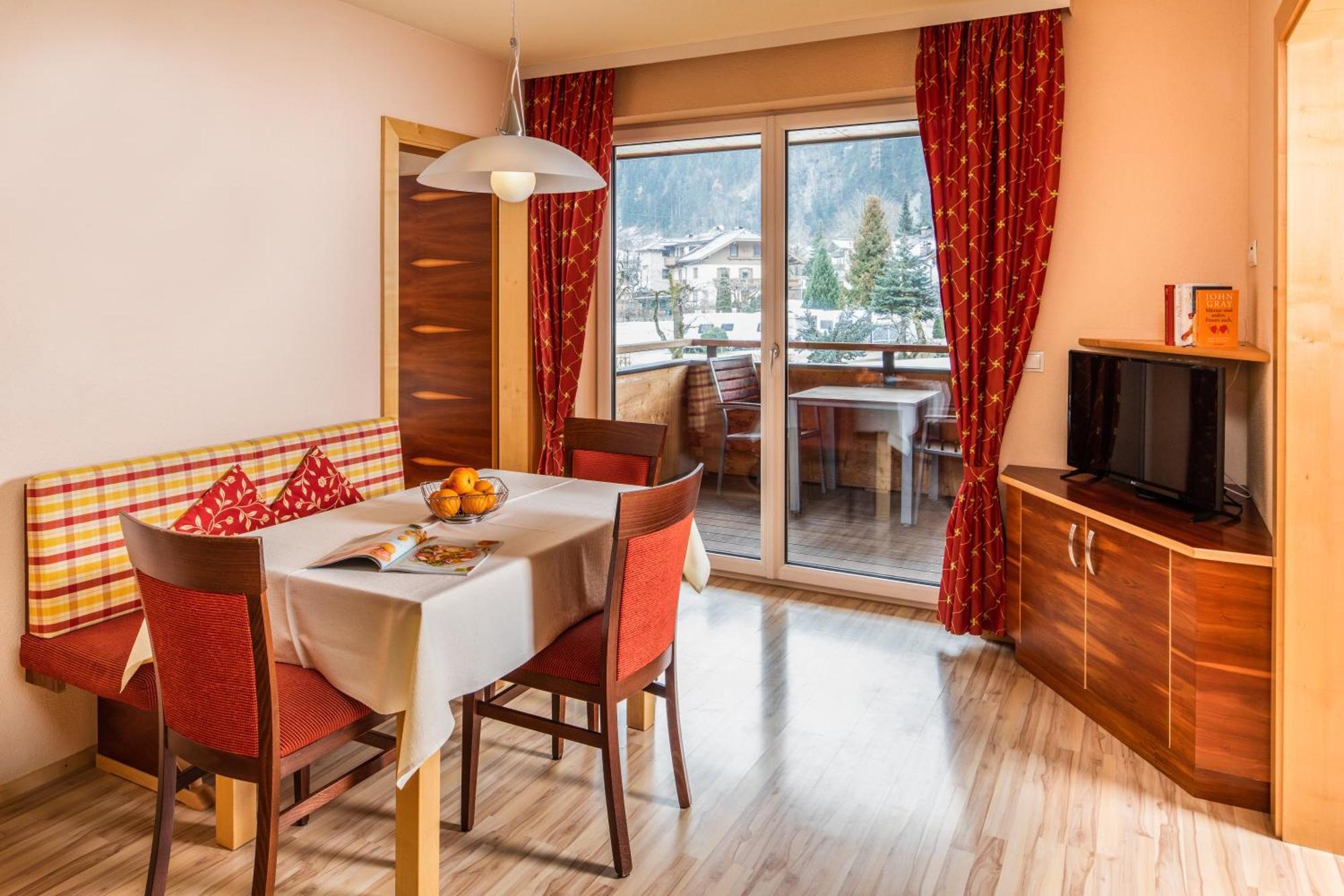 Apparthaus & Chalets Hofer Zell am Ziller Εξωτερικό φωτογραφία